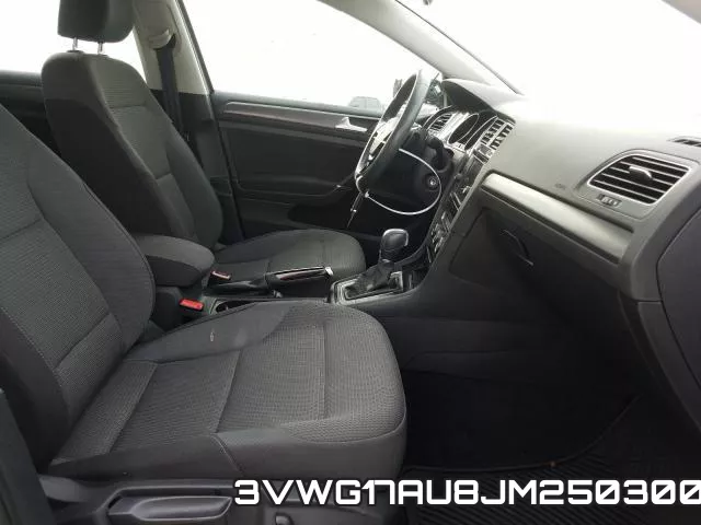 3VWG17AU8JM250300_5.webp