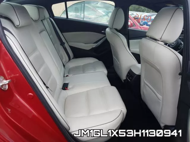 JM1GL1X53H1130941_6.webp