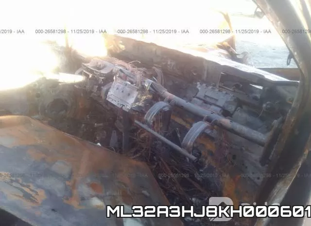 ML32A3HJ8KH000601_5.webp