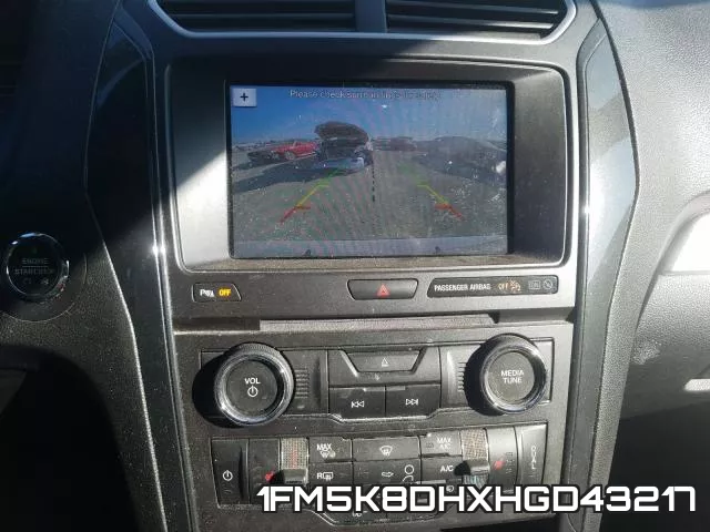 1FM5K8DHXHGD43217_9.webp