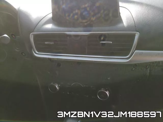 3MZBN1V32JM188597_9.webp