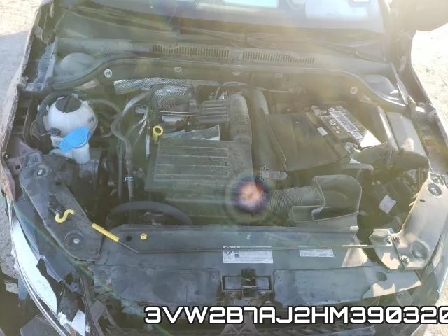 3VW2B7AJ2HM390320_7.webp