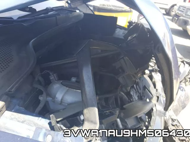3VWA17AU9HM506430_7.webp