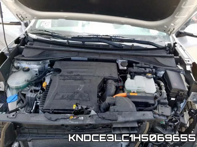 KNDCE3LC1H5069655_7.webp