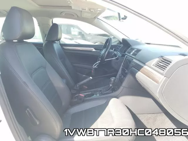 1VWBT7A30HC048056_5.webp