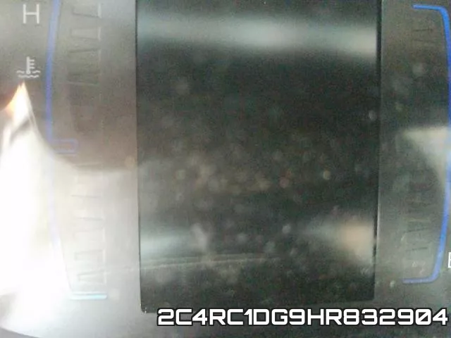 2C4RC1DG9HR832904_8.webp
