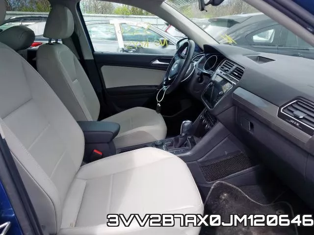 3VV2B7AX0JM120646_5.webp