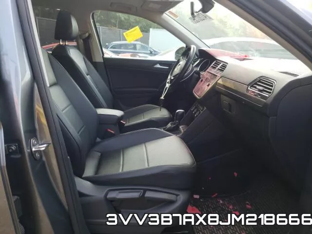 3VV3B7AX8JM218666_5.webp