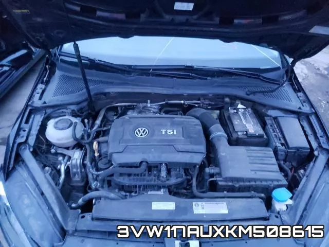 3VW117AUXKM508615_7.webp