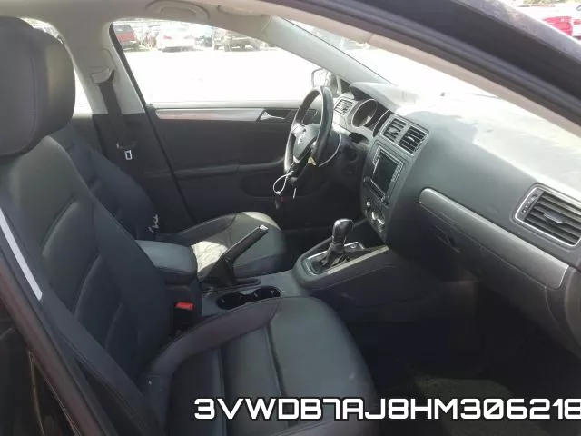 3VWDB7AJ8HM306218