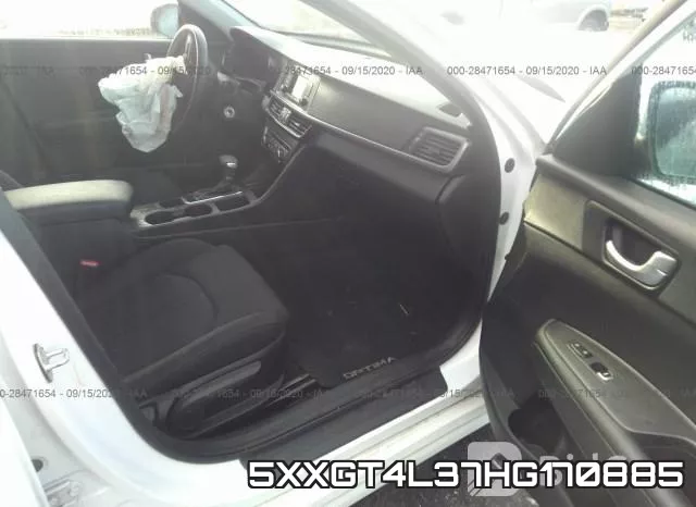5XXGT4L37HG170885_5.webp