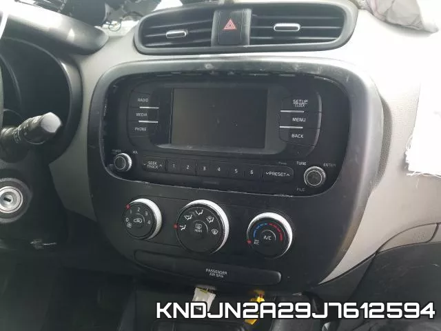 KNDJN2A29J7612594_9.webp