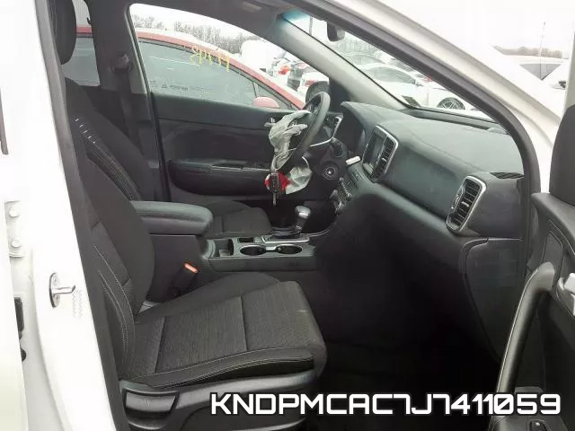 KNDPMCAC7J7411059_5.webp