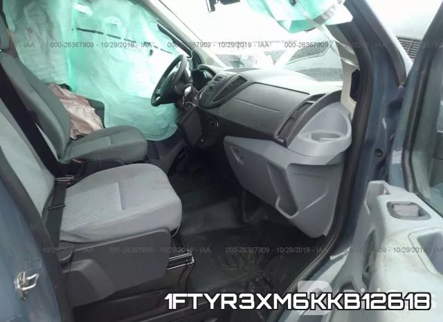 1FTYR3XM6KKB12618_5.webp