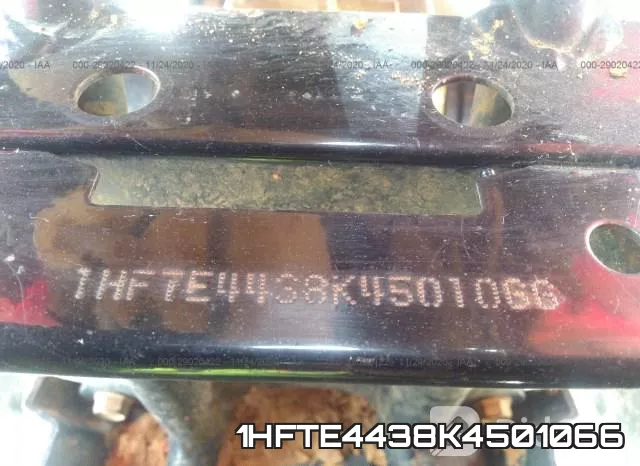 1HFTE4438K4501066_10.webp