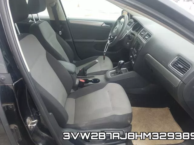 3VW2B7AJ8HM329389_5.webp