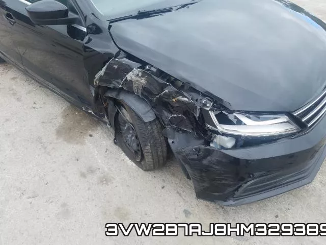 3VW2B7AJ8HM329389_9.webp