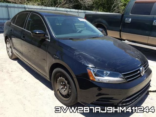 3VW2B7AJ9HM411244_1.webp