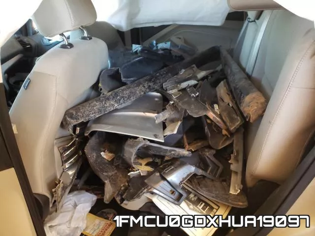 1FMCU0GDXHUA19097_6.webp