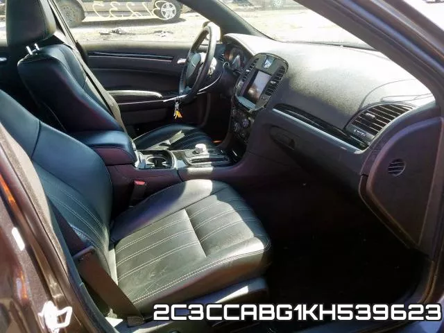 2C3CCABG1KH539623_5.webp