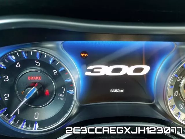 2C3CCAEGXJH123077_8.webp