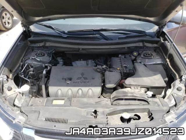 JA4AD3A39JZ014523_7.webp