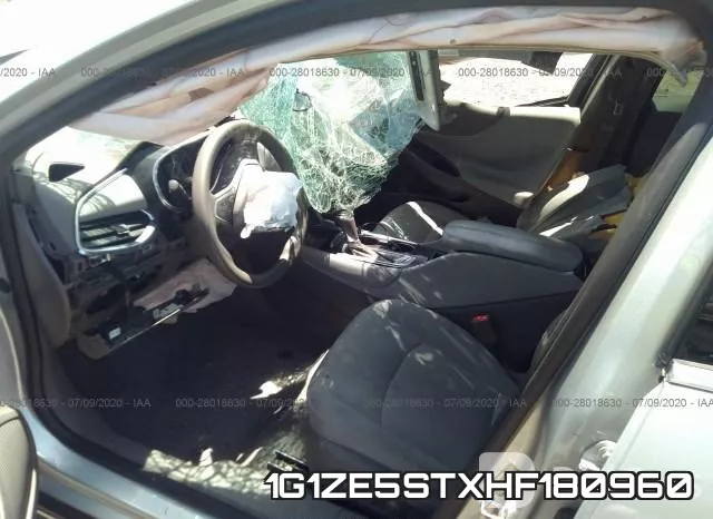 1G1ZE5STXHF180960_5.webp