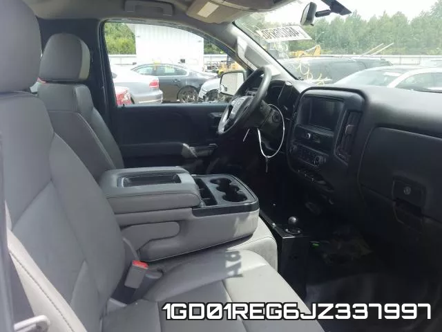 1GD01REG6JZ337997_5.webp
