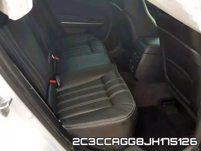 2C3CCAGG8JH175126_6.webp