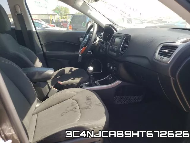 3C4NJCAB9HT672626_5.webp