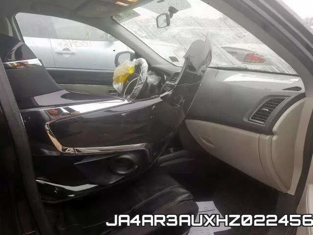 JA4AR3AUXHZ022456_5.webp