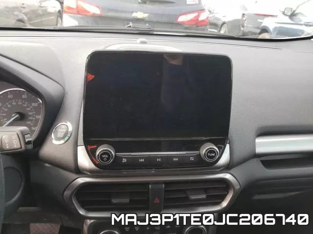 MAJ3P1TE0JC206740_9.webp