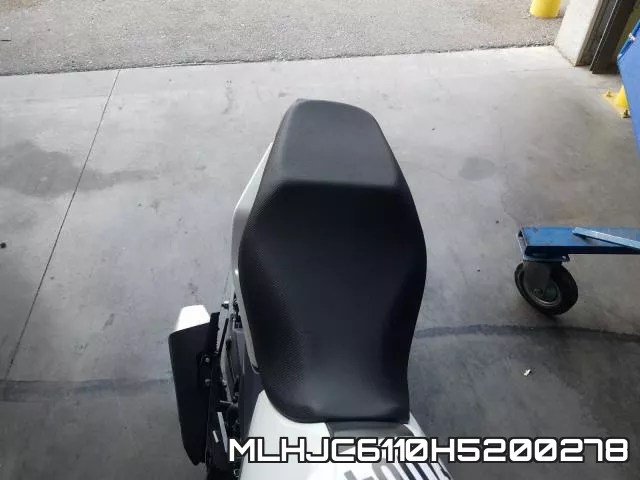 MLHJC6110H5200278_6.webp