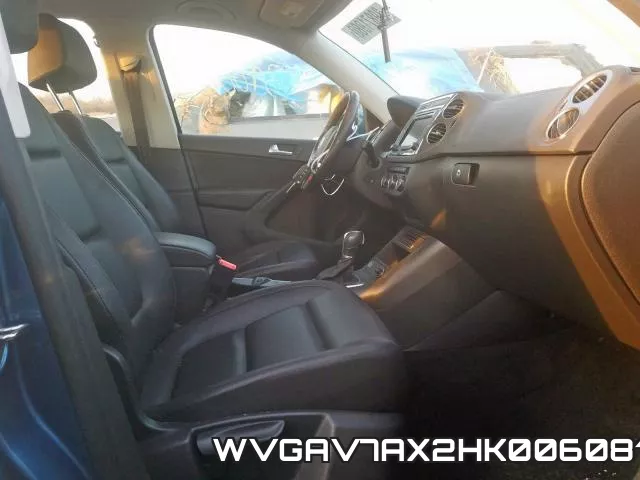 WVGAV7AX2HK006081