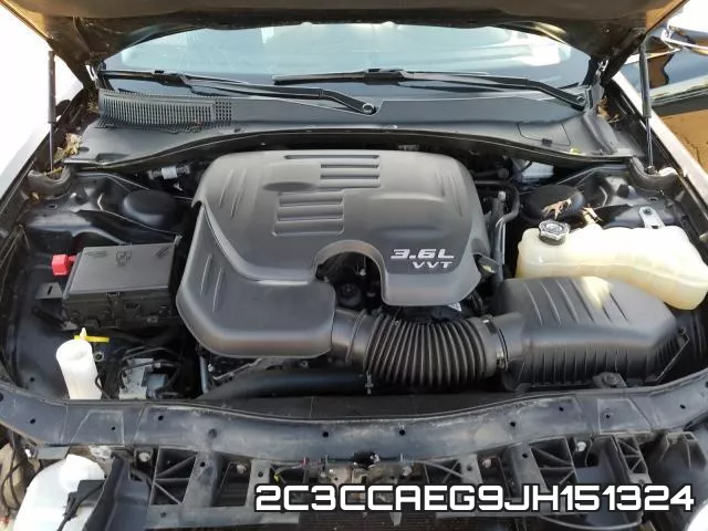 2C3CCAEG9JH151324_7.webp