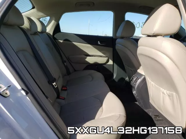 5XXGU4L32HG137158_6.webp