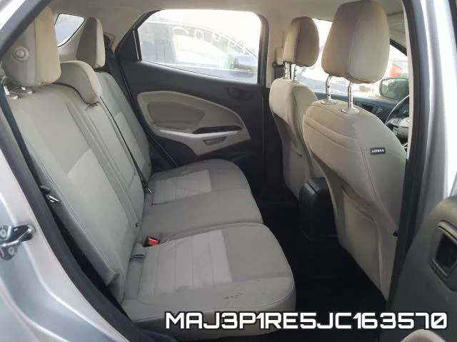 MAJ3P1RE5JC163570_6.webp