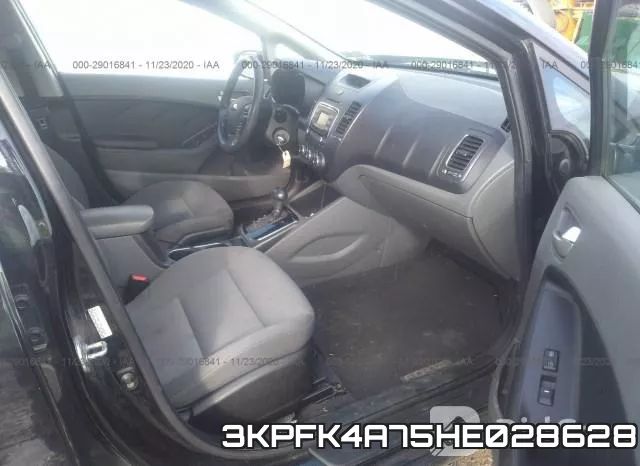 3KPFK4A75HE028628_5.webp