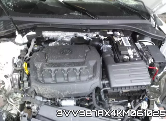 3VV3B7AX4KM061025_10.webp