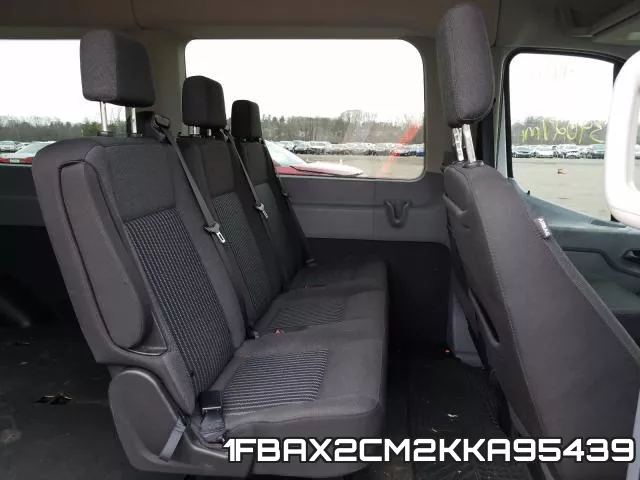 1FBAX2CM2KKA95439_6.webp