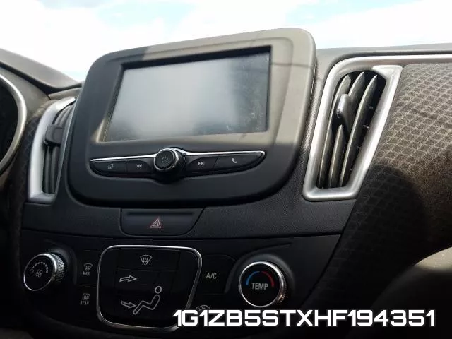 1G1ZB5STXHF194351_9.webp