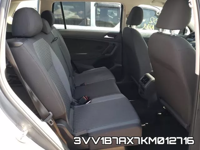 3VV1B7AX7KM012716_6.webp
