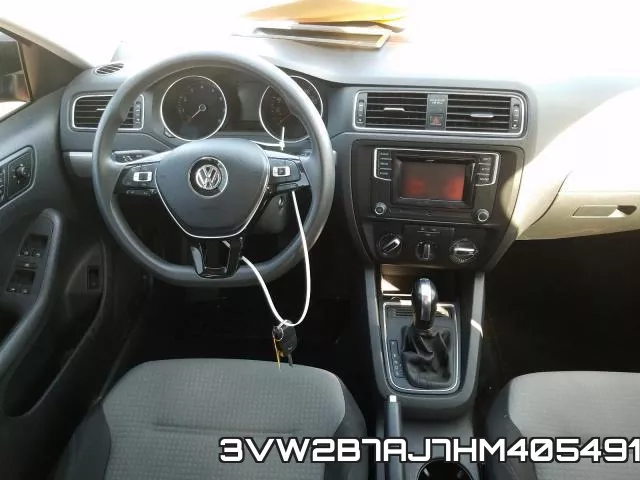 3VW2B7AJ7HM405491