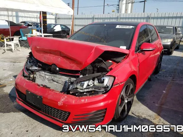 3VW547AU1HM069578_2.webp