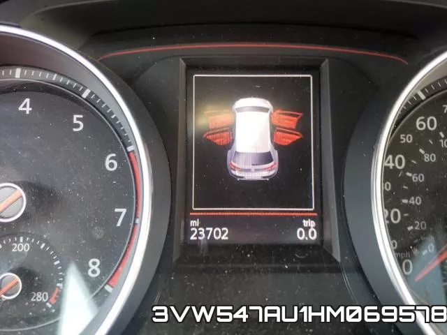 3VW547AU1HM069578_8.webp