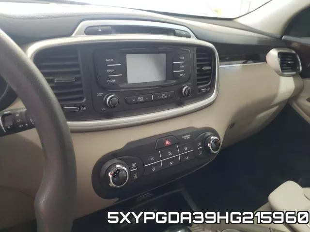 5XYPGDA39HG215960_9.webp