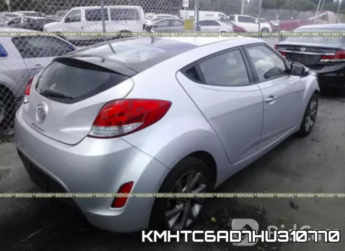 KMHTC6AD7HU310770_4.webp