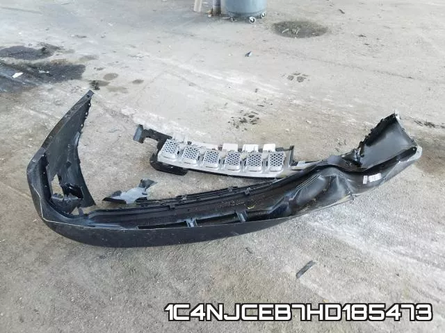 1C4NJCEB7HD185473_9.webp