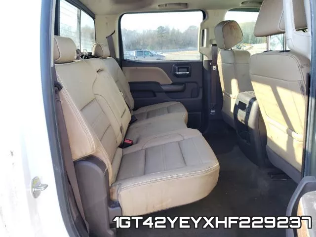 1GT42YEYXHF229237_6.webp