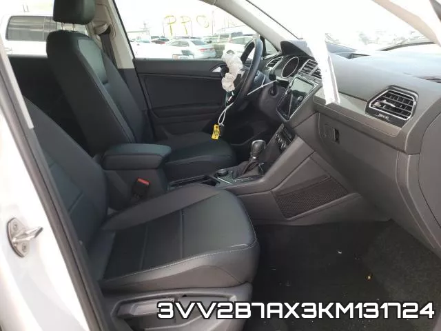 3VV2B7AX3KM131724_5.webp